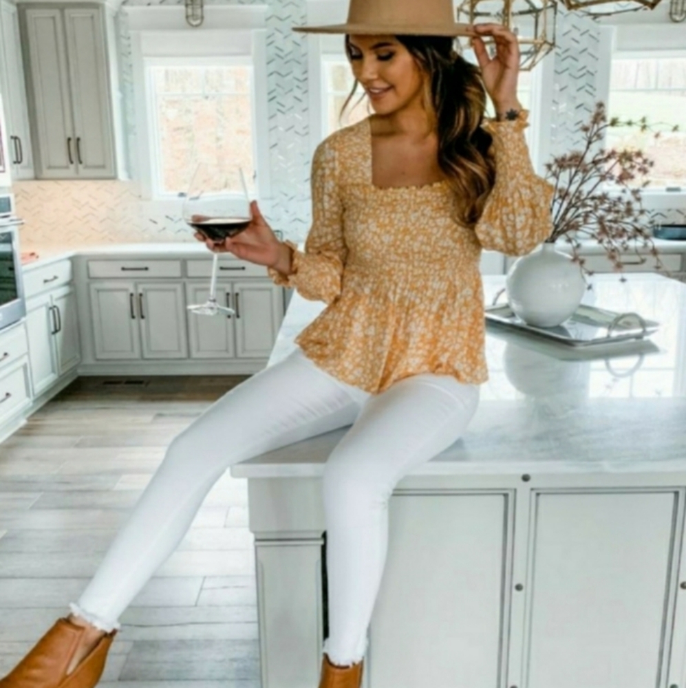 Pink Lily Yellow Floral Top